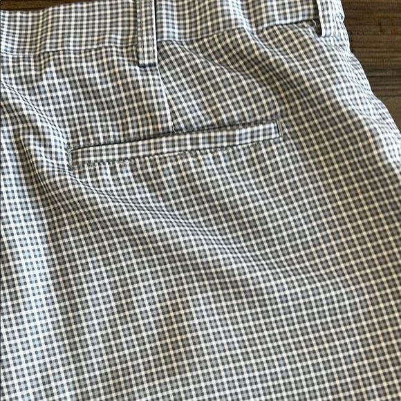 Men's Gray Checkered Shorts - Picture 11 of 12